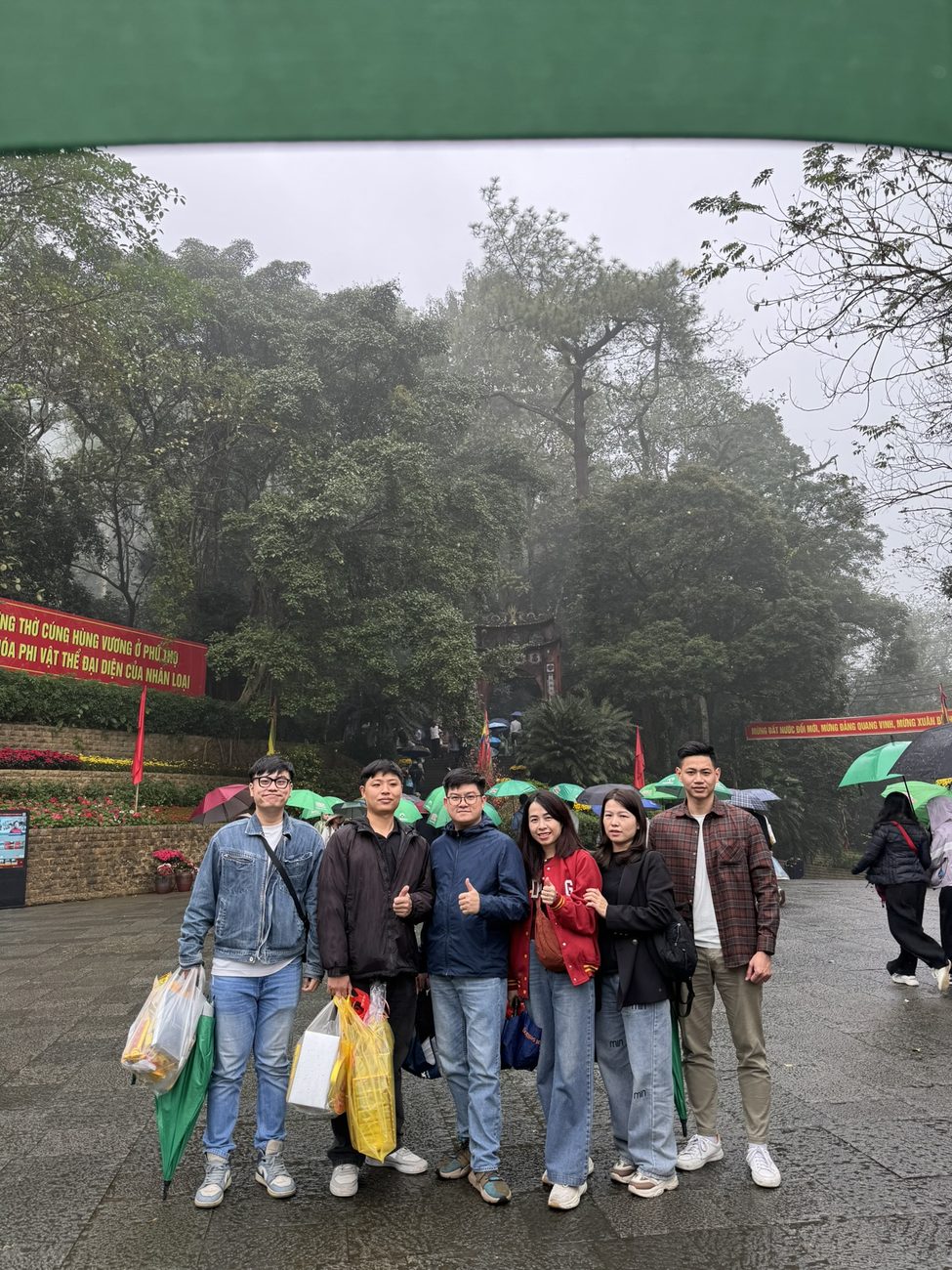 Đội ngũ Pukido trong chuyến du lịch công ty